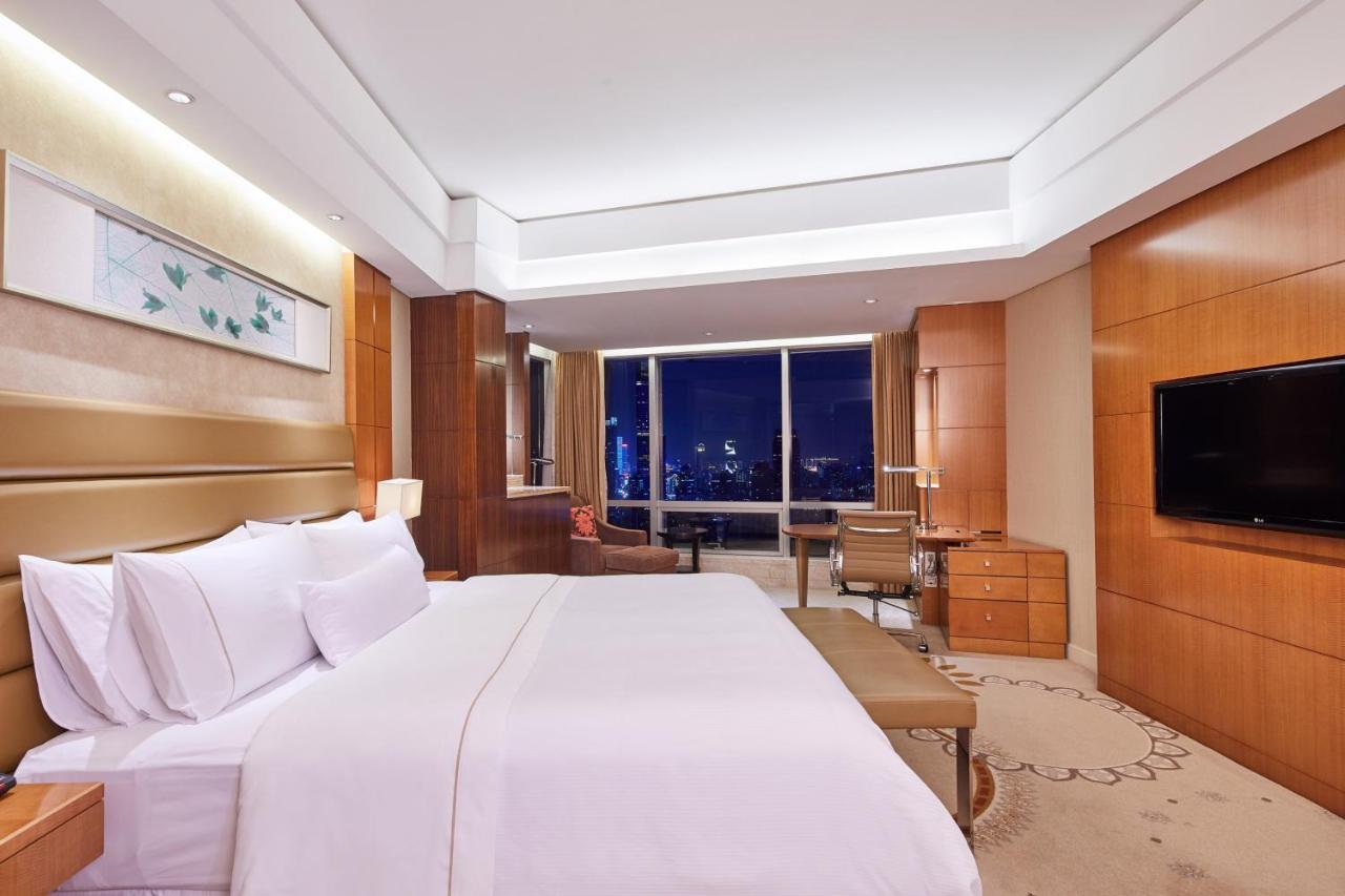 The Westin Nanjing Xuanwu Lake Exterior photo